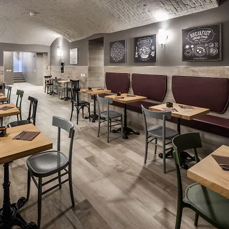 米兰斯派斯酒店 米兰